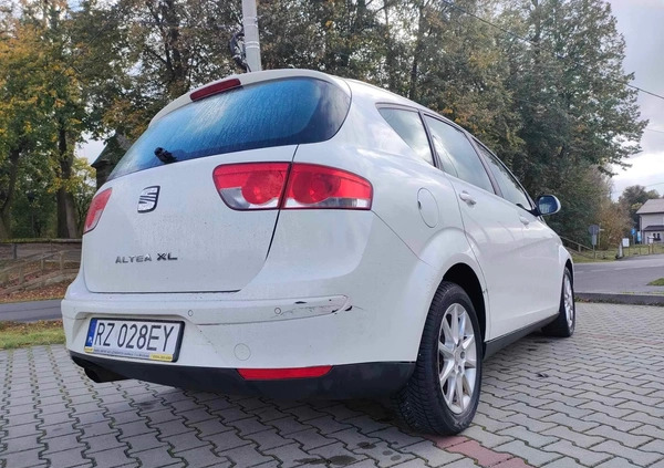 Seat Altea XL cena 19900 przebieg: 201211, rok produkcji 2009 z Rzeszów małe 172